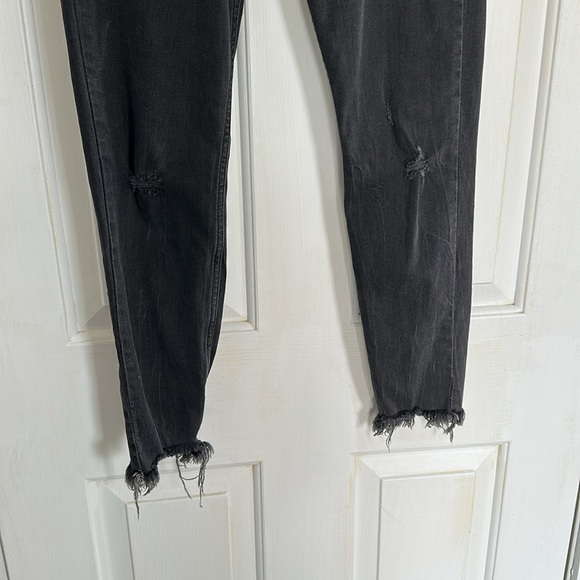 YMI Black Skinny Jeans size 3/26 - Picture 2 of 4